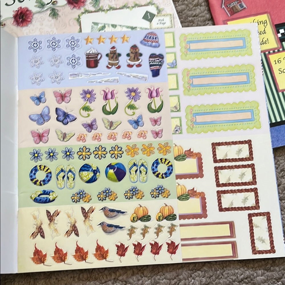 Simple Scrapbooking Book Set - Picture 3 of 9